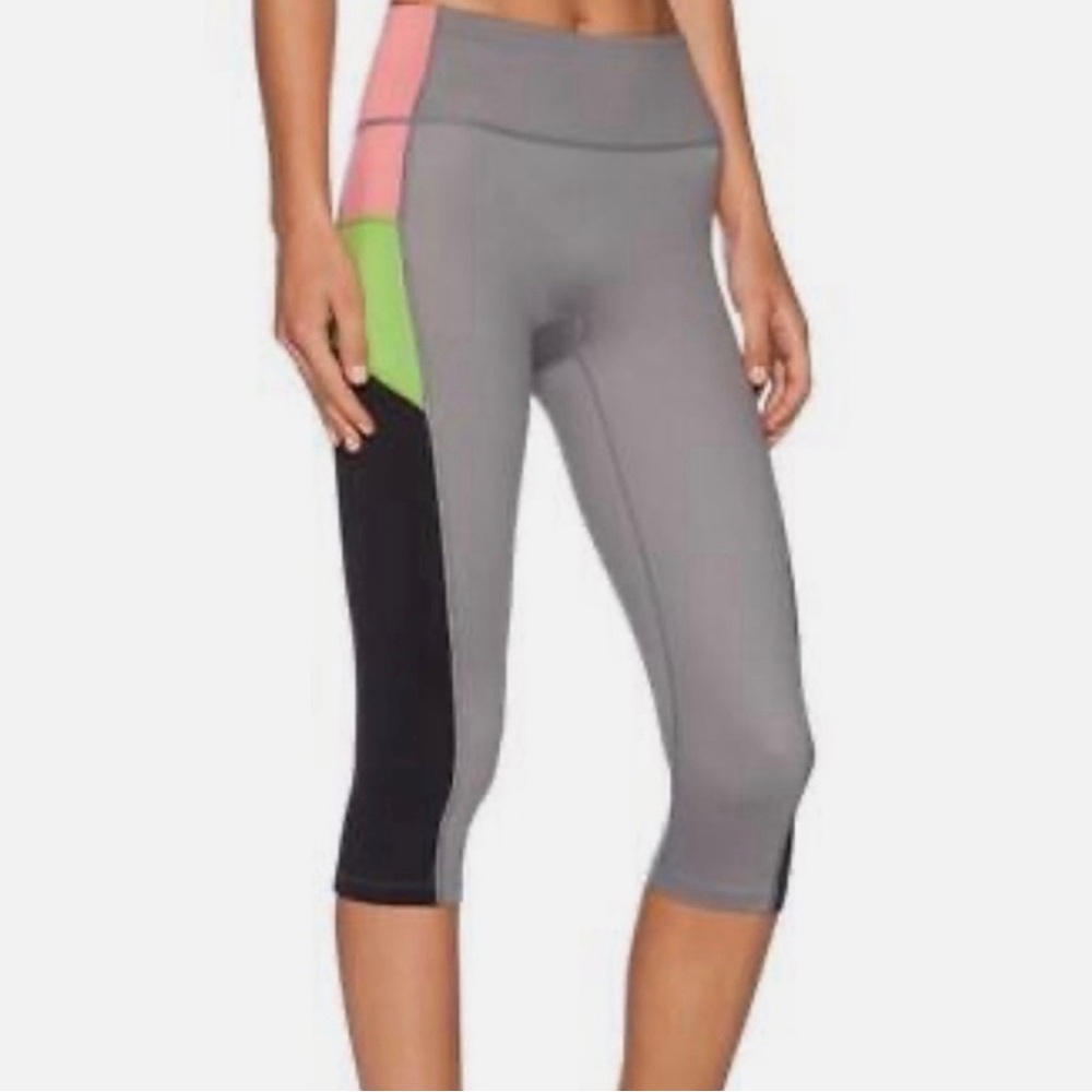 SPANX colorblock crop leggings women Sz small petite